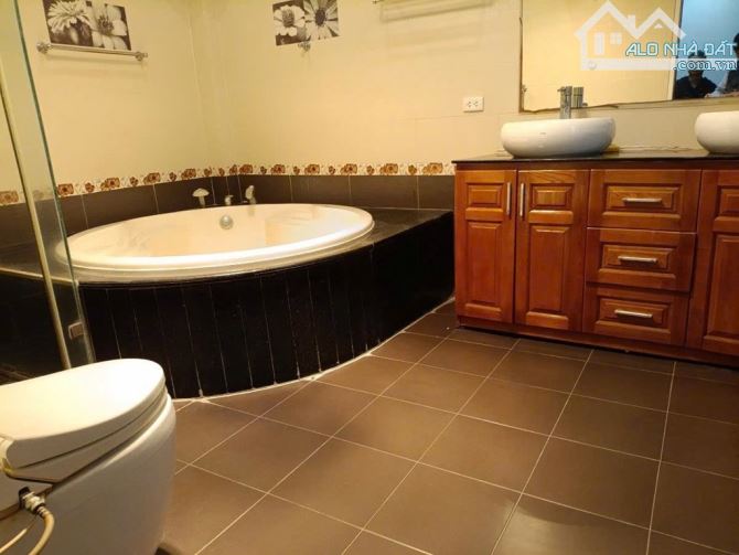 BÁN NHÀ ĐÀO TẤN BA ĐÌNH HÀ NỘI