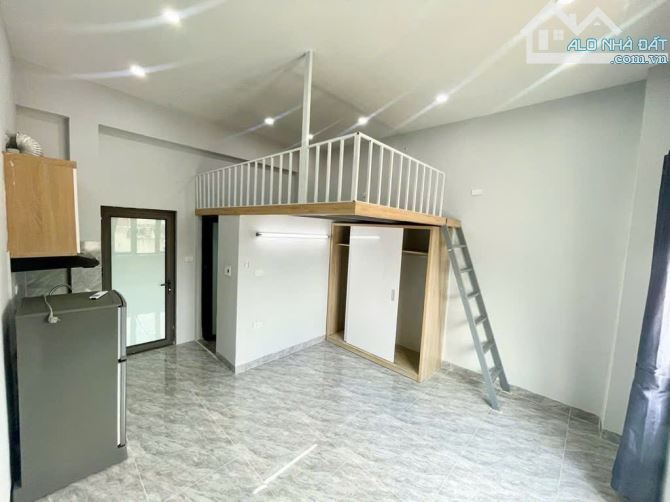 Thịnh Quang - 10 phòng khép kín - Dòng tiền 50tr/tháng - Lô góc - Nhà dân xây