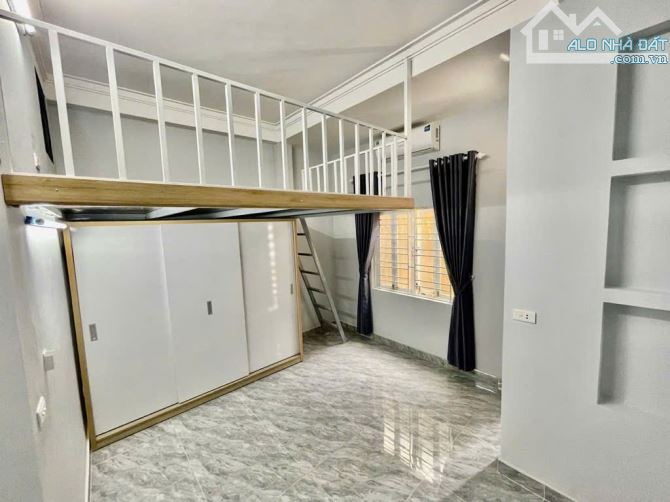 Thịnh Quang - 10 phòng khép kín - Dòng tiền 50tr/tháng - Lô góc - Nhà dân xây