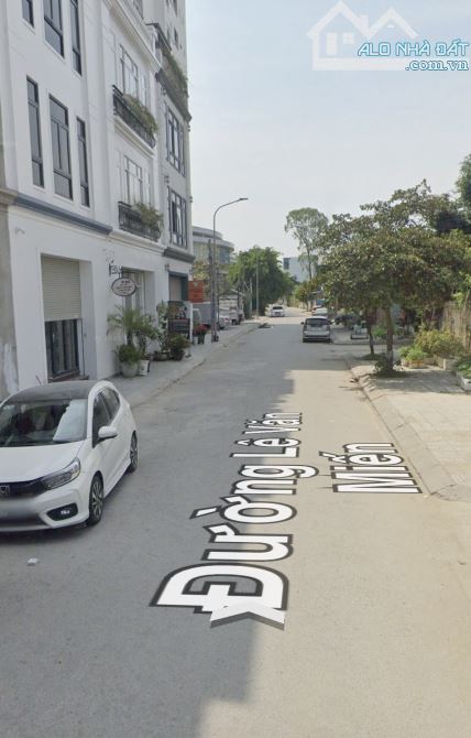 Bán 105m2 đất kinh doanh mặt đường Lê Văn Miến - Nghi Phú - 1