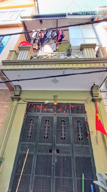 Bán đất tặng nhà 2 tầng NGUYỄN HOÀNG TÔN, Võ Chí Công. Phân lô Quân đội, Ôto tránh vào nhà