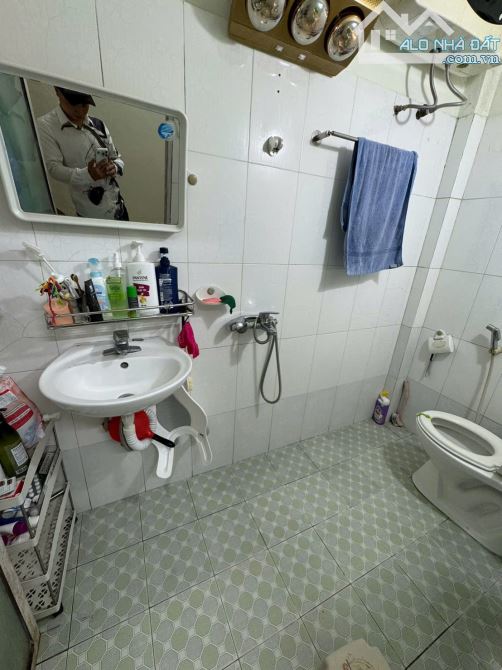 Hàng Hiếm Lô Góc 43m Nhà Cấp 4 Hơn 3Tỉ - Phố Bắc Cầu - Ngọc Thuỵ - Bồ Đề