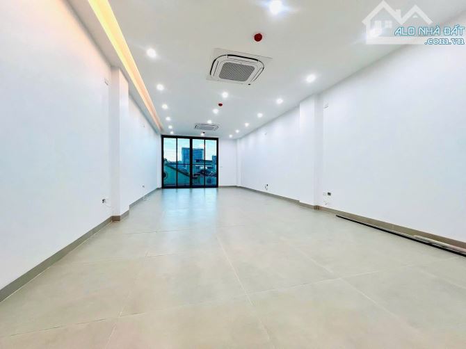 BÁN TOÀ VĂN PHÒNG NGUYỄN KHANG 75m2 - 9T THANG MÁY - 35.5 TỶ - HẦM GARA Ô TÔ - NHÀ MỚI ĐẸP