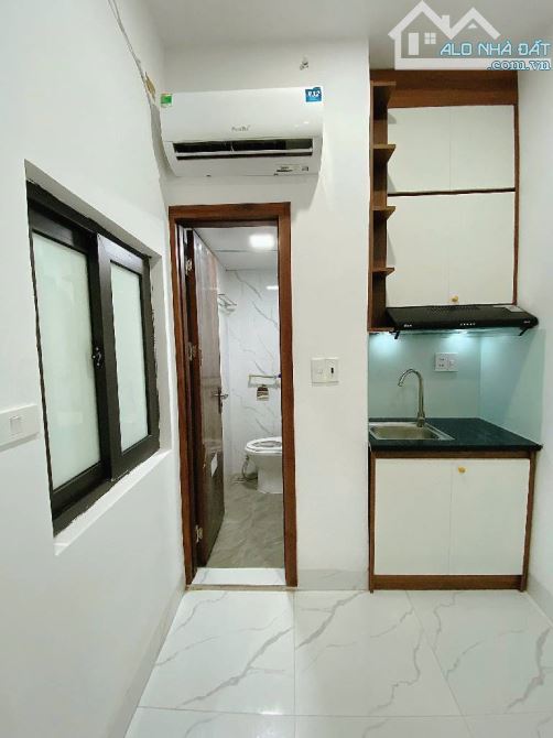 CHDV dòng tiền 1.2 tỷ/năm, 24 phòng KK phố Kim Ngưu, 2 thoáng , 30m ra ô tô , PCCC chuẩn