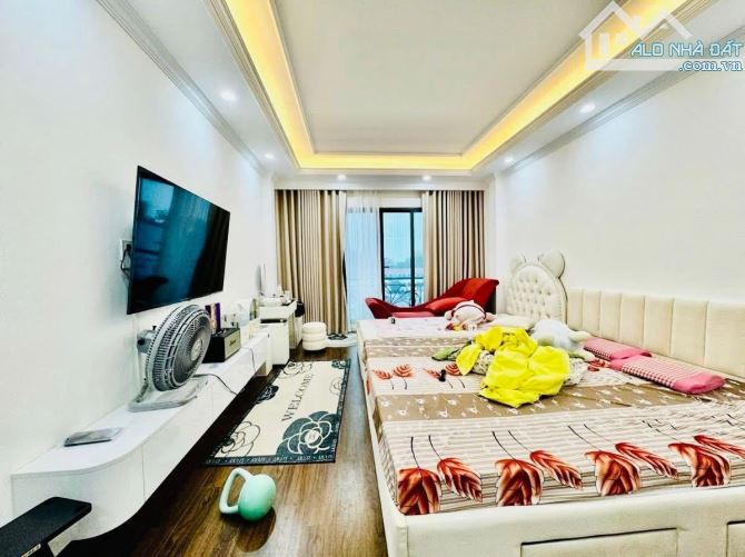 BÁN NHÀ 7 TẦNG THANG MÁY HỒ TÙNG MẬU GARA OTO 7 CHỖ DT 50m2 NHÀ MỚI Ở LUÔN. CHỈ 15.9 TỶ