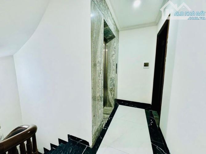 BÁN NHÀ 7 TẦNG THANG MÁY HỒ TÙNG MẬU GARA OTO 7 CHỖ DT 50m2 NHÀ MỚI Ở LUÔN. CHỈ 15.9 TỶ