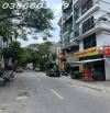 65.2m² – Mặt phố Ái Mộ, mặt tiền 4.5m, 4 tầng – giá chào 30 tỷ