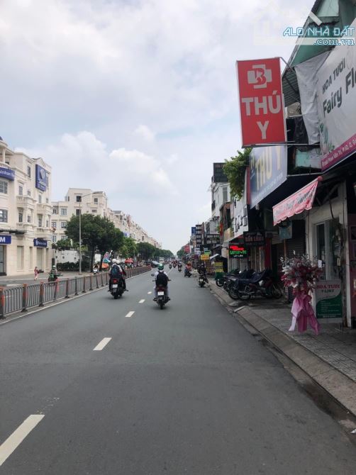 Nhỉnh 3 tỷ nhà 4x26m, ngay Nguyễn Thị Sóc, chợ đầu mối Hóc Môn