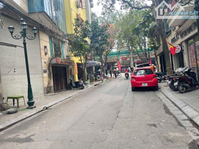 CHỦ CẦN BÁN GẤP NHÀ MẶT PHỐ NGŨ XÃ BA ĐÌNH 90 M2 TẦNG 35 TỶ SỔ CHÍNH CHỦ ĐẸP VỊ TRÍ HIẾM