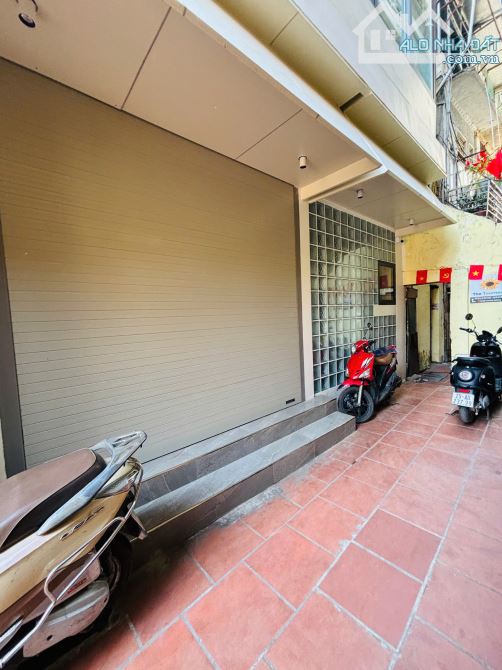 Bán nhà Phố Hàng Bông, 20m ra mặt phố - 45m2 x 5 Tầng - Nhà cực đẹp - SĐCC - Giá 25 Tỷ