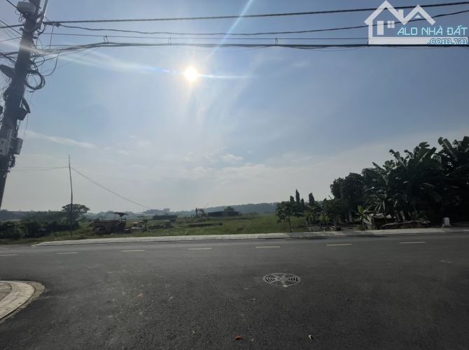 BÁN QUỸ ĐẤT HIẾM GẦN 10.138M2 , NGANG 41M X141M2 , MẶT TIỀN ĐƯỜNG NHỰA 12M , GIÁ CHỈ 88 TỶ - 1