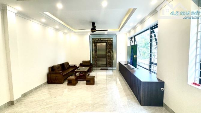 HOA HẬU THẠCH BÀN – LÔ GÓC – 6 TẦNG THANG MÁY – GARA Ô TÔ – 60m² – NHỈNH 13 TỶ