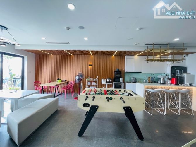 Tòa văn phòng đẳng cấp doanh nhân mặt hồ Hạ Đình 9 tầng, 2 thoáng, PCCC & hoàn công đủ