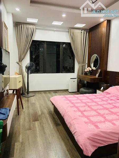 BÁN NHÀ QUẬN CẦU GIẤY 13.45 TỶ - NGUYỄN KHANG GẦN YÊN HÒA, HOA BẰNG, TRUNG KÍNH