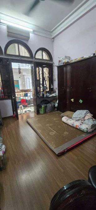 Bán Nhà Phố Hàng Bạc, Nguyễn Hữu Huân - 2 mặt ngõ thông - KD - 55m2 x 5 Tầng - Giá 26,5 Tỷ