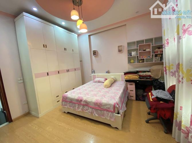 6T thông sàn, mặt phố Trần Quang Diệu, vỉa hè, KD, ở+cho thuê 15tr, sổ đẹp ko QH - 37m2