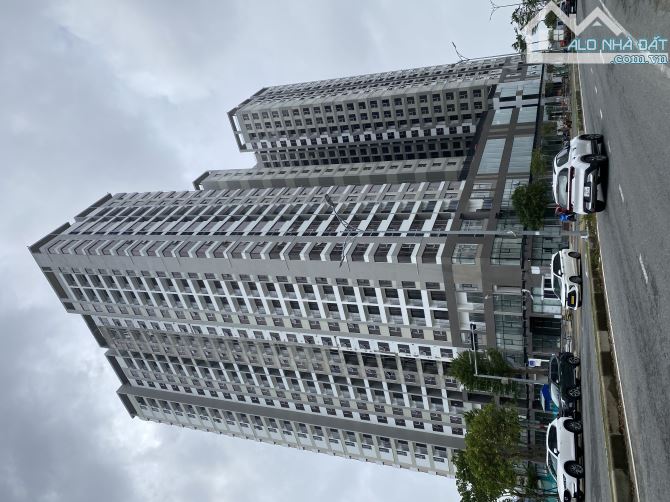 VỊ TRÍ CHIẾN LƯỢC - ĐẦU TƯ ĐỈNH CAO - LÔ ĐẤT SẠCH ĐẸP - DUY NHẤT RẺ NHẤT THỊ TRƯỜNG - 3