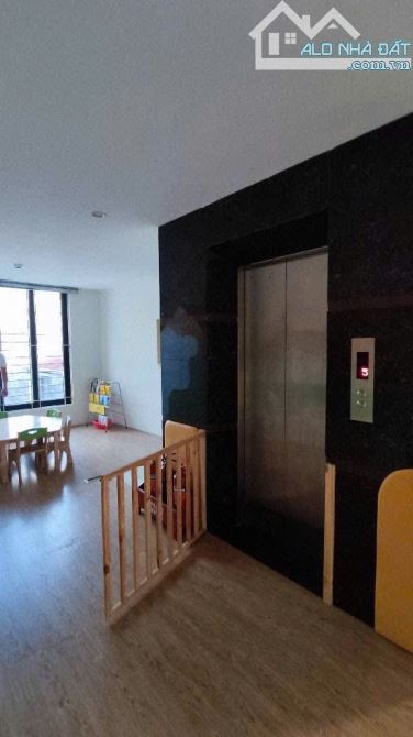 Tôn Đức Thắng - Thông sàn kinh doanh - Dòng tiền 50tr/tháng - Vừa ở vừa cho thuê