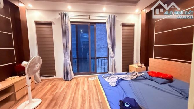 QUÁ HIẾM - SIÊU PHẨM LẠC LONG QUÂN – 5 TẦNG – SỔ VUÔNG – Ô TÔ TRÁNH – HÀNG XÓM VIP