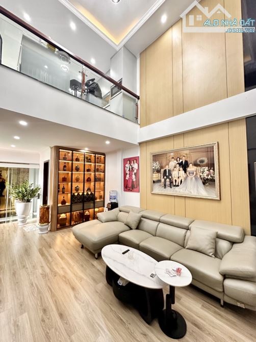 SIÊU PHẨM VÕNG THỊ - 50M2 - 7 TẦNG - GẦN HỒ – NGÕ THÔNG – THANG MÁY – FULL NỘI THẤT