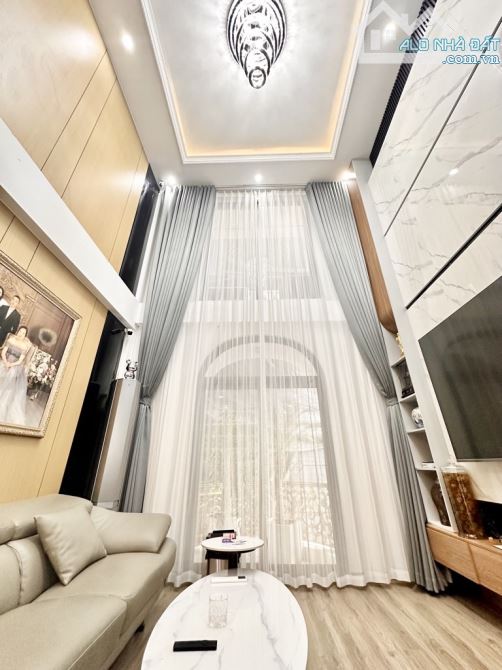 SIÊU PHẨM VÕNG THỊ - 50M2 - 7 TẦNG - GẦN HỒ – NGÕ THÔNG – THANG MÁY – FULL NỘI THẤT