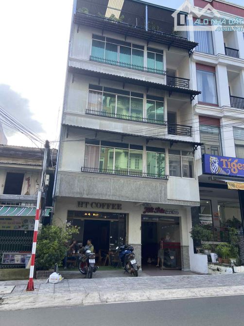 bán khách sạn trung tâm thành phố đà lạt