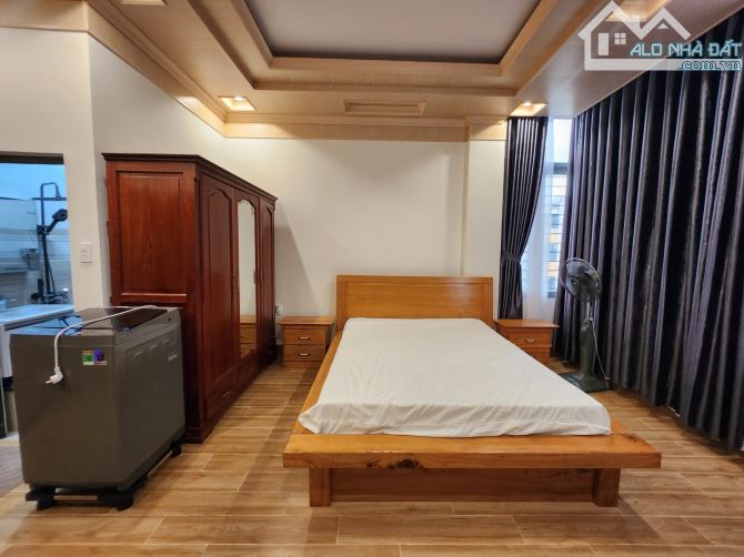 Bán tòa căn hộ 5 tầng, thang máy, đường K20, Ngũ Hành Sơn, 100m2, giá 11 tỷ.