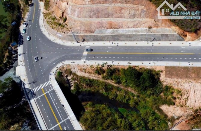 🏡Bán Nhà Phố Hẻm Xe Hơi An Sơn P.4 Đà Lạt – 75m², 1 Trệt 2 Lầu, Sân Thượng Giá Chỉ 3.6 Tỷ - 1