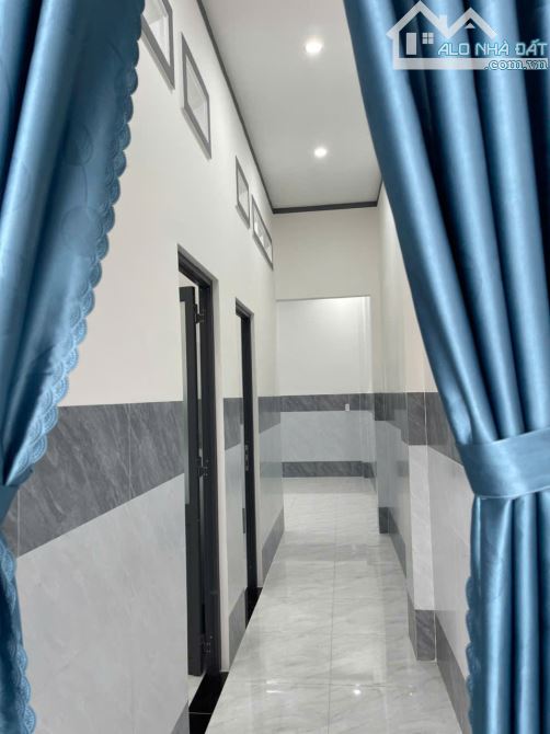 Bán nhà hẻm 33 Nguyễn văn Linh - P Long Hoa- Tây Ninh - 1