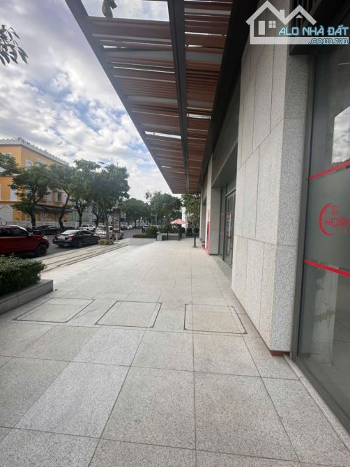 Cho thuê shophouse The Horizon Phú Mỹ Hưng, Quận 7, DT 239m2 - 2
