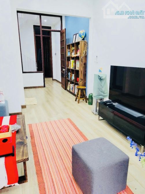 Duy nhất ở Giang Văn Minh! Thang máy, Ô tô vòng quanh, 30m ra phố, vp, kd đỉnh. 60m*6T