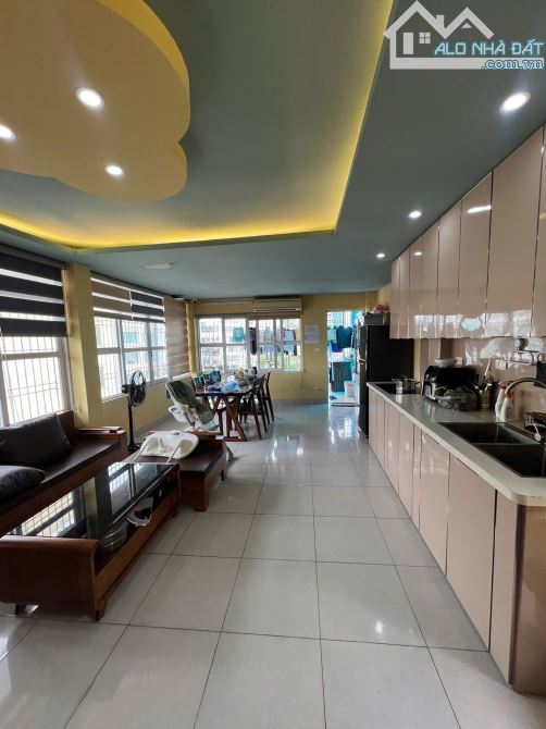 DUY NHẤT 1 CĂN DIỆN TÍCH 109M*7 TẦNG CHỈ NHỈNH 31 TỶ MẠC THÁI TỔ_ÔTÔ TRÁNH_Ở VÀ KDOANH