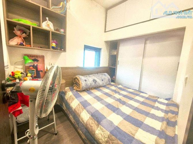 BÁN NHÀ - TẬP THỂ - ĐƯỜNG LÁNG - ĐỐNG ĐA - 34/65M - 4.35 TỶ - 2 NGỦ - FULL NỘI THẤT ĐẸP