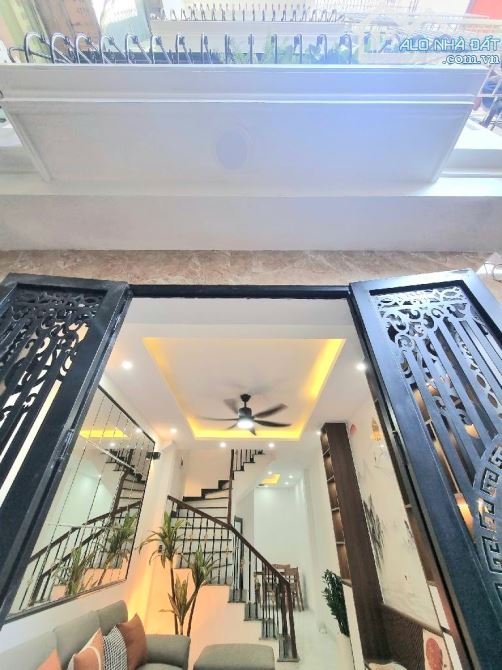 Bán nhà Kim Giang 35m 4 tầng ở ngay nhõ rộng thoáng