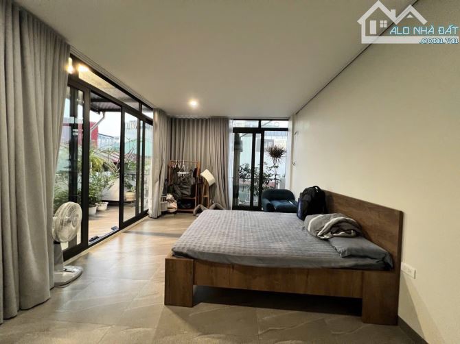 Càn bán nhà đẹp TT Hoàn Kiếm thoáng sáng nội thất sang sin 44m5t 22tỷ