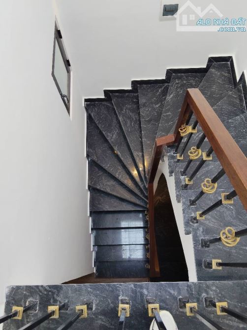 Bán nhà Kim Giang 35m 4 tầng ở ngay nhõ rộng thoáng