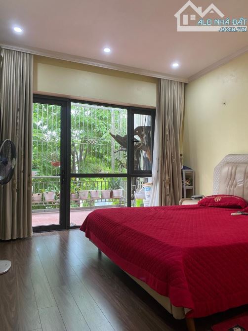 Duy nhất ở Giang Văn Minh! Thang máy, Ô tô vòng quanh, 30m ra phố, vp, kd đỉnh. 60m*6T