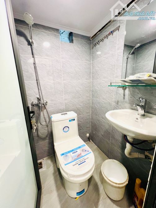 BÁN TẬP THỂ CƠ ĐIỆN TẦNG 3, NGÕ 221 TÔN ĐỨC THẮNG, ĐỐNG ĐA. 60M2 – 2PN. 2,95 TỶ