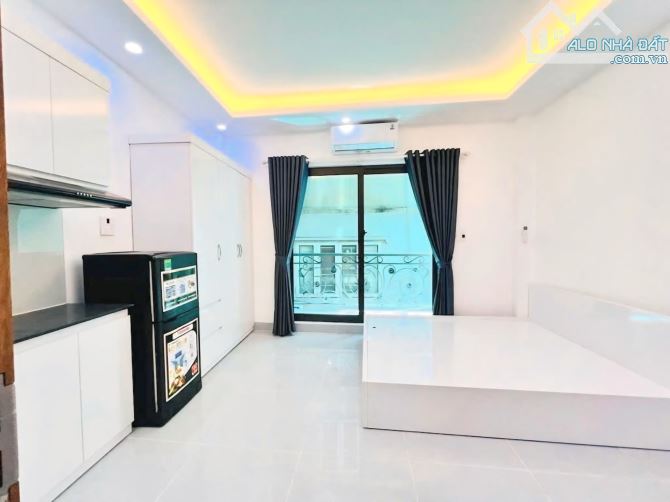 Chính chủ bán toà dòng tiền ccmn Chùa Láng ngõ nông, 42m2, 40 triệu/tháng, 12.5 tỷ