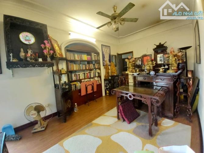 PHỐ KINH DOANH 69m2 x 3 Tầng MT6m giá 9,3 tỷ