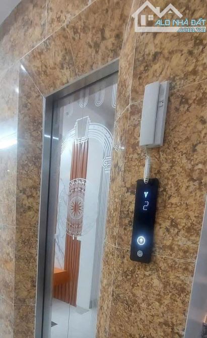 Ô TÔ TRÁNH VỈA HÈ, NGÕ THÔNG KINH DOANH phố Lạc Trung, Hai Bà Trưng, DT 26m2, chỉ 6.8 tỷ.