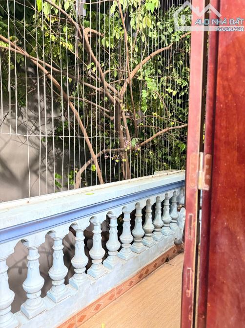 Cho thuê phòng trọ 32 ngõ 317 Hoàng Hoa Thám, DT 25m2, giá 5tr5/ tháng - 14