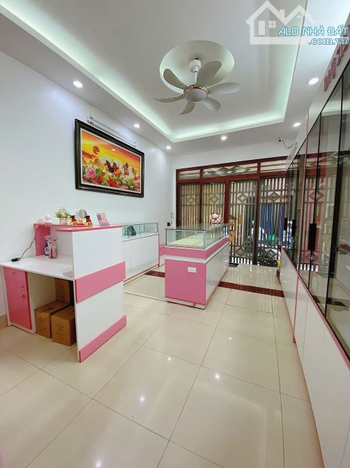 Mặt ngõ kdoanh Thanh Nhàn, ngõ 3m kết nối Ngõ Quỳnh, 40m2 nhà dân xây. Giá 9.5 tỷ