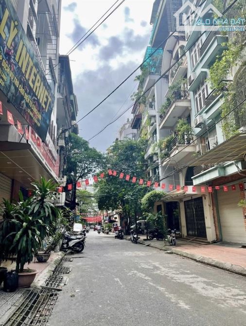 Chính chủ bán toà dòng tiền ccmn Chùa Láng ngõ nông, 42m2, 40 triệu/tháng, 12.5 tỷ