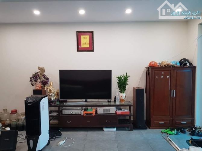 PHỐ KINH DOANH 69m2 x 3 Tầng MT6m giá 9,3 tỷ