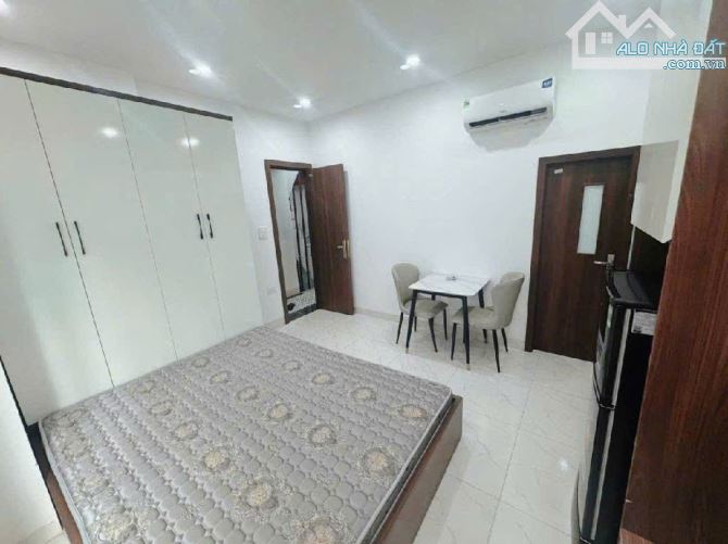 Quan Thổ 1 - 20 phòng khép kín - Doanh thu 100tr/tháng - Gần ô tô - Ngõ thông