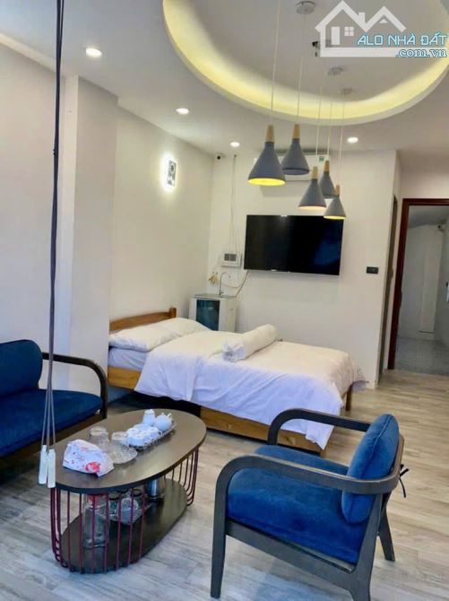 Trung Phụng - Mặt phố - Vỉa hè - Kinh doanh mọi loại hình - Lô góc 2 mặt ngõ