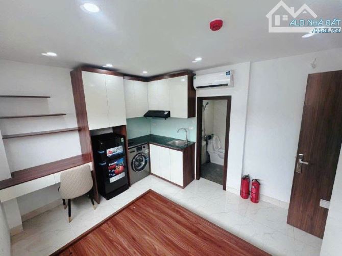 Quan Thổ 1 - 20 phòng khép kín - Doanh thu 100tr/tháng - Gần ô tô - Ngõ thông