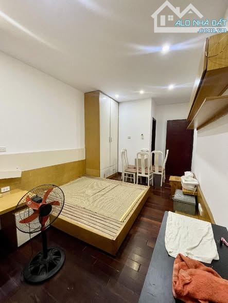 BÁN NHÀ GẤP TRONG PHỐ THÔNG PHONG - ĐỐNG ĐA- DT:62,8M2 - 4,5TẦNG- 9,3 TỶ - 2