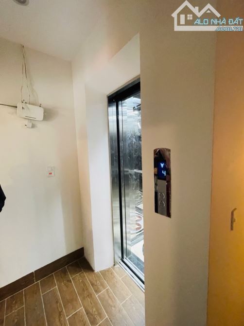 SIÊU HIẾM - LẠC LONG QUÂN - 40M2 - 6 TẦNG - THANG MÁY - 30M Ô TÔ - NHỈNH 12 TỶ